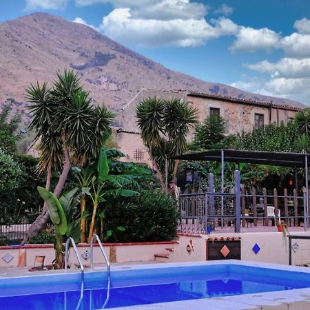 Casa Vacanze Fondaco Di Scillato Scillato  Bagian luar foto