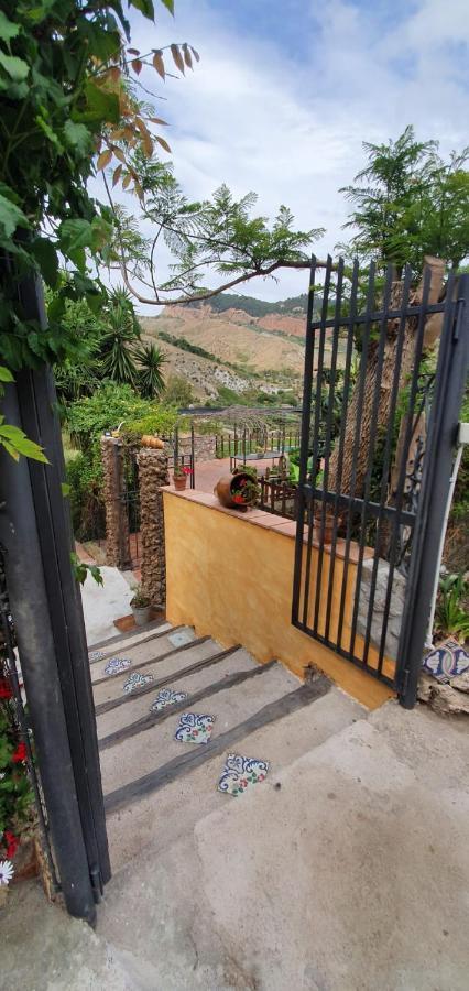 Casa Vacanze Fondaco Di Scillato Scillato  Bagian luar foto